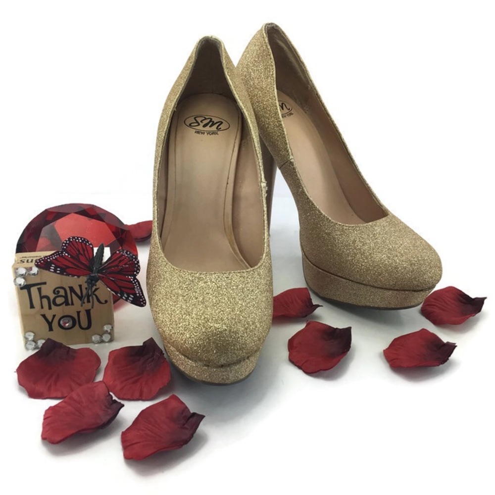 ❤️SM New York Gold Sparkle Platform Heels Size 7